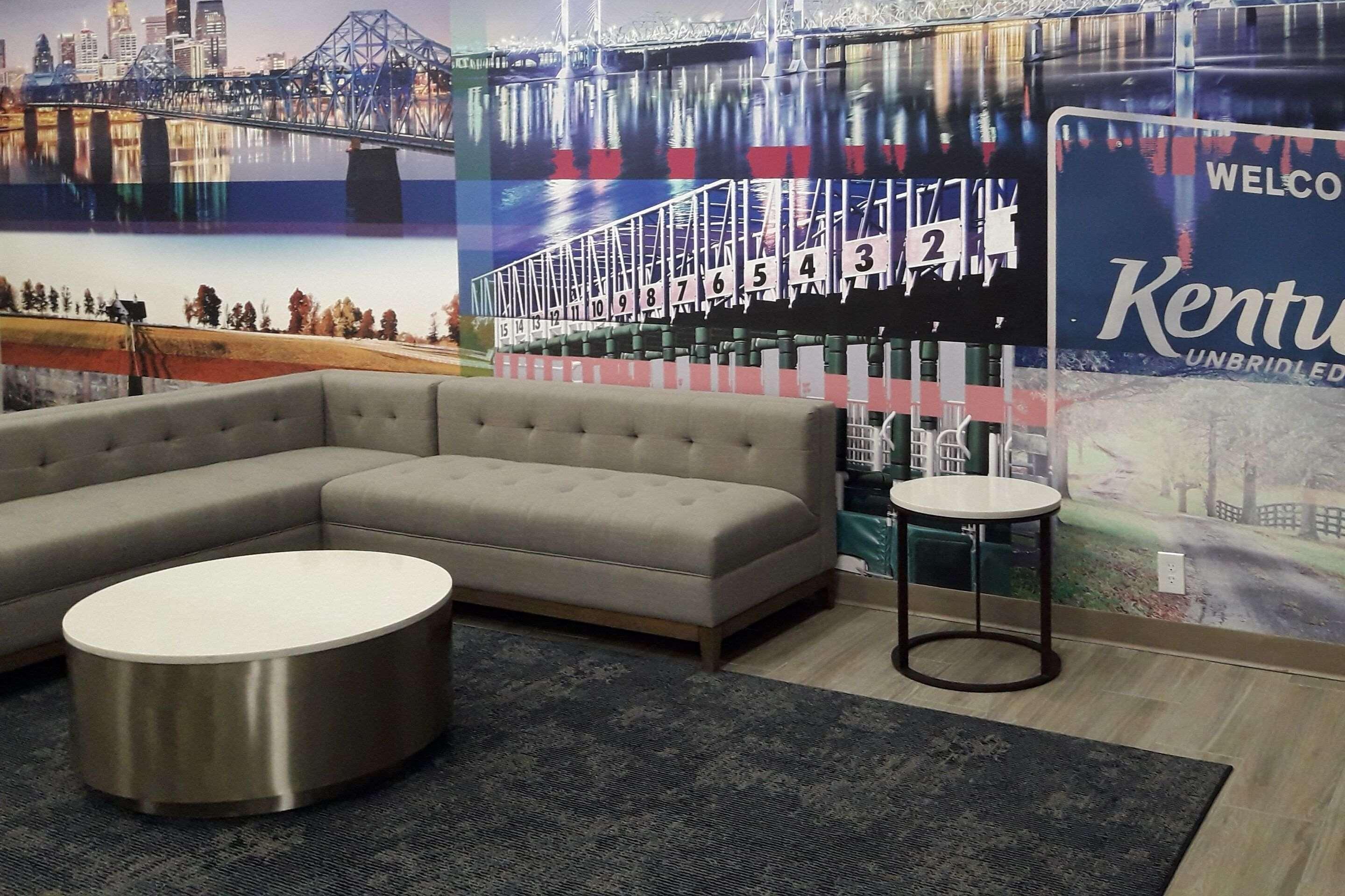 Clarion Pointe University/Expo Луисвилл Экстерьер фото